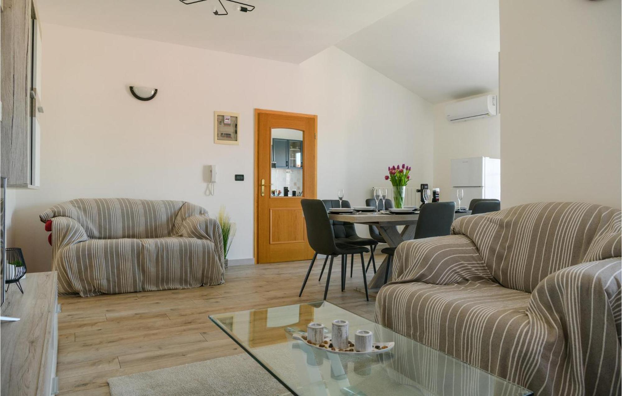5 Bedroom Stunning Home In Labin Rasa Exterior photo