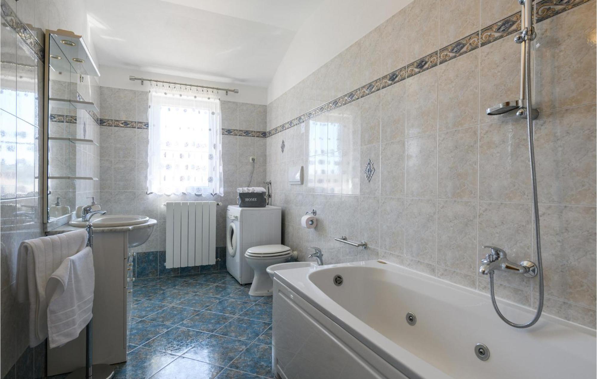 5 Bedroom Stunning Home In Labin Rasa Exterior photo